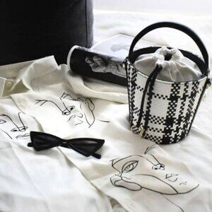 Cafuné Mini Woven Leather Bucket Hand Bag Basket Hobo Modern Plaid Preppy Purse